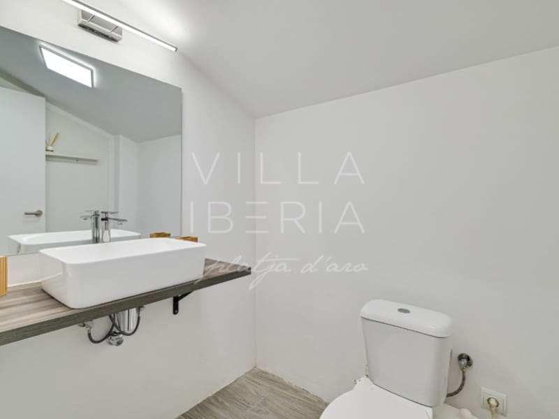 4 soveværelse Lejlighed til salg i Castell d'Aro med garage - € 365.000 (Ref: 8857775)