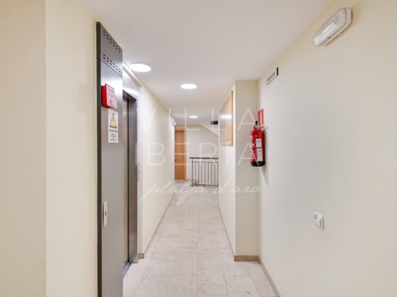 4 soveværelse Lejlighed til salg i Castell d'Aro med garage - € 365.000 (Ref: 8857775)