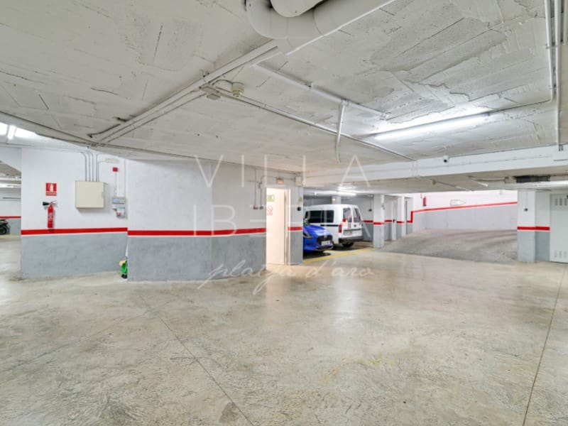 4 soveværelse Lejlighed til salg i Castell d'Aro med garage - € 365.000 (Ref: 8857775)