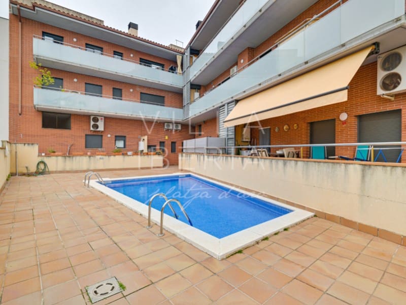 4 soveværelse Lejlighed til salg i Castell d'Aro med garage - € 365.000 (Ref: 8857775)