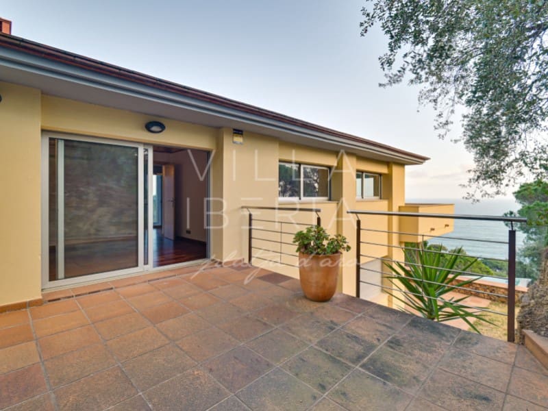 4 soveværelse Villa til salg i Sant Feliu de Guixols med swimmingpool garage - € 2.270.000 (Ref: 8859725)