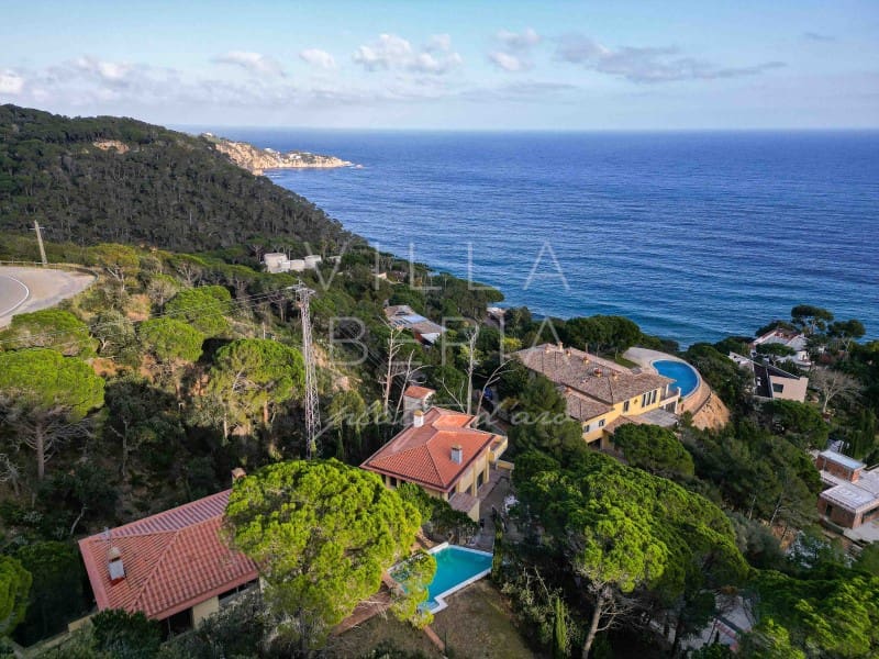 4 soveværelse Villa til salg i Sant Feliu de Guixols med swimmingpool garage - € 2.270.000 (Ref: 8859725)