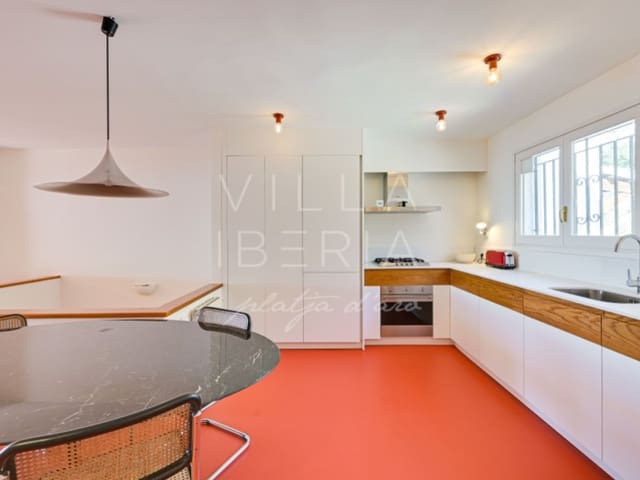 3 soverom Villa til salgs i Sant Feliu de Guíxols med garasje - € 469 000 (Ref: 8859726)