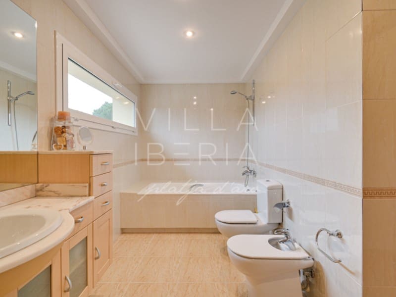 4 soveværelse Villa til salg i Platja d'Aro med swimmingpool garage - € 1.400.000 (Ref: 8889304)