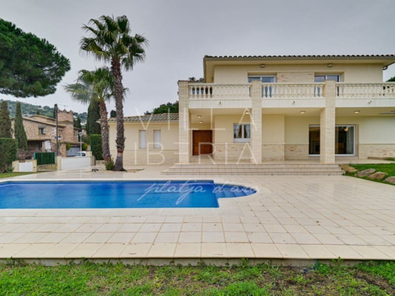 4 soveværelse Villa til salg i Platja d'Aro med swimmingpool garage - € 1.400.000 (Ref: 8889304)