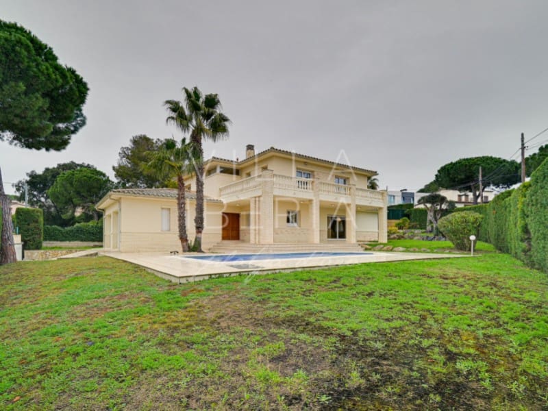 4 soveværelse Villa til salg i Platja d'Aro med swimmingpool garage - € 1.400.000 (Ref: 8889304)