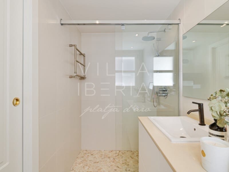 3 soveværelse Lejlighed til salg i Sant Feliu de Guixols med garage - € 820.000 (Ref: 8913365)