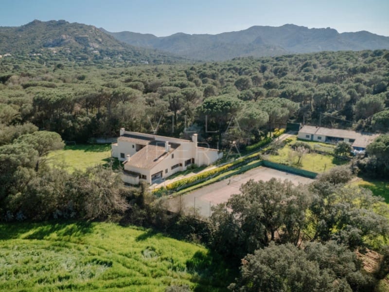 5 soveværelse Villa til salg i Santa Cristina d'Aro - € 1.400.000 (Ref: 8913366)