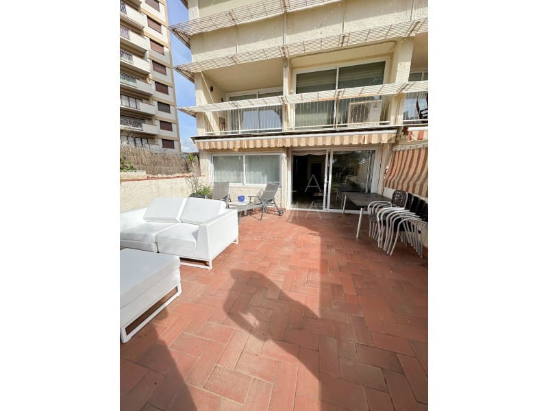 3 chambre Appartement à vendre à Platja d'Aro avec garage - 450 000 € (Ref: 8926896)