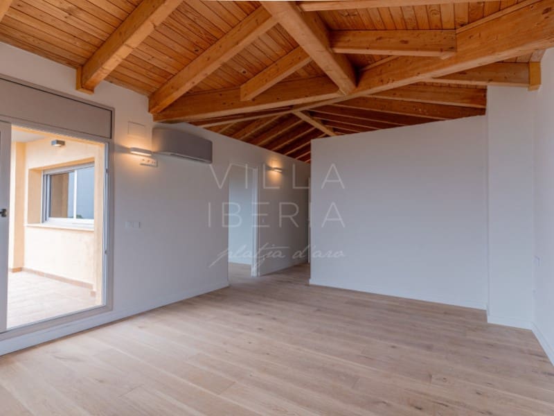 4 slaapkamer Villa te koop in Sant Feliu de Guixols met zwembad garage - € 1.970.000 (Ref: 8939061)