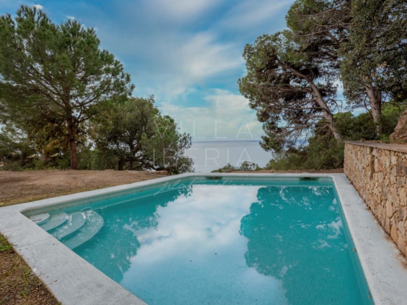 4 slaapkamer Villa te koop in Sant Feliu de Guixols met zwembad garage - € 1.970.000 (Ref: 8939061)