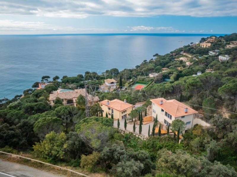 4 slaapkamer Villa te koop in Sant Feliu de Guixols met zwembad garage - € 1.970.000 (Ref: 8939061)