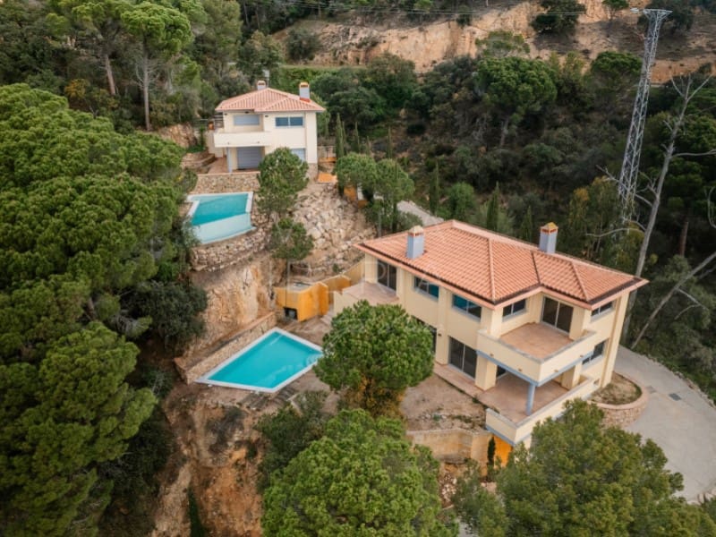 4 slaapkamer Villa te koop in Sant Feliu de Guixols met zwembad garage - € 1.970.000 (Ref: 8939061)