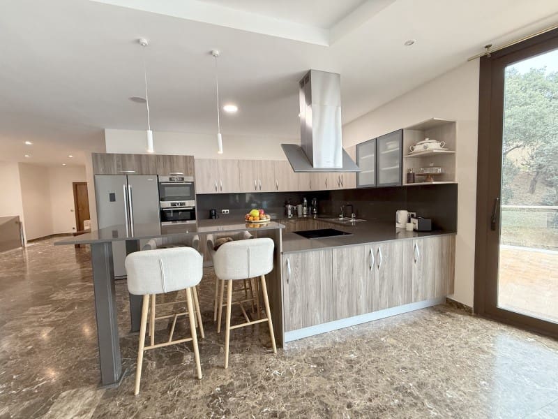 5 bedroom Villa for sale in Platja d'Aro with pool garage - € 1,750,000 (Ref: 8947462)