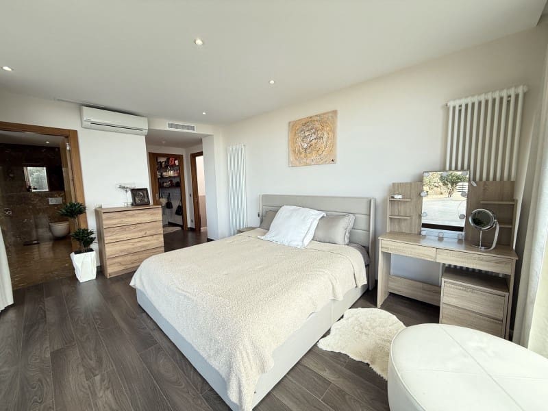 5 bedroom Villa for sale in Platja d'Aro with pool garage - € 1,750,000 (Ref: 8947462)