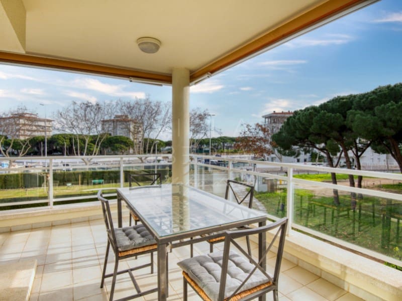 3 soveværelse Lejlighed til salg i Platja d'Aro med garage - € 498.000 (Ref: 8950873)