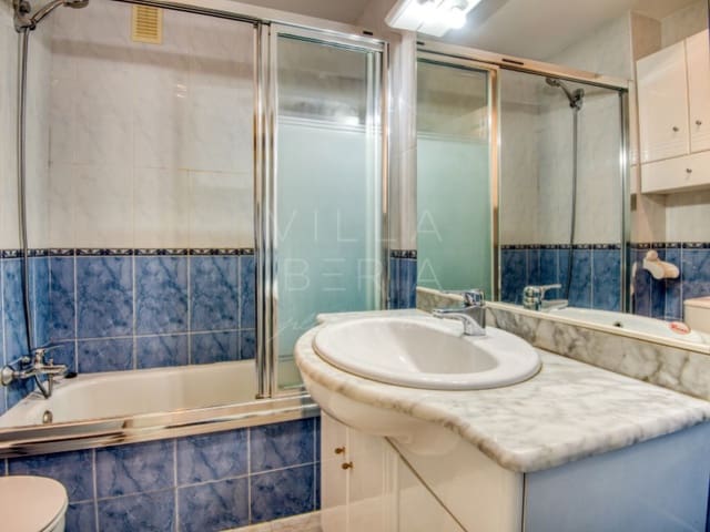 3 sypialnia Apartament na sprzedaż w Platja d'Aro, Castell-Platja d'Aro z garażem - 498 000 € (Ref: 8950873)