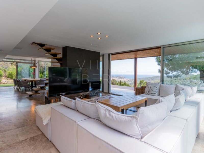 5 soveværelse Villa til salg i Sant Feliu de Guixols med swimmingpool - € 1.295.000 (Ref: 8962054)