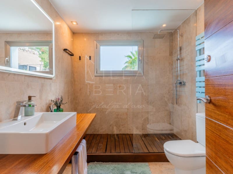 5 soveværelse Villa til salg i Sant Feliu de Guixols med swimmingpool - € 1.295.000 (Ref: 8962054)