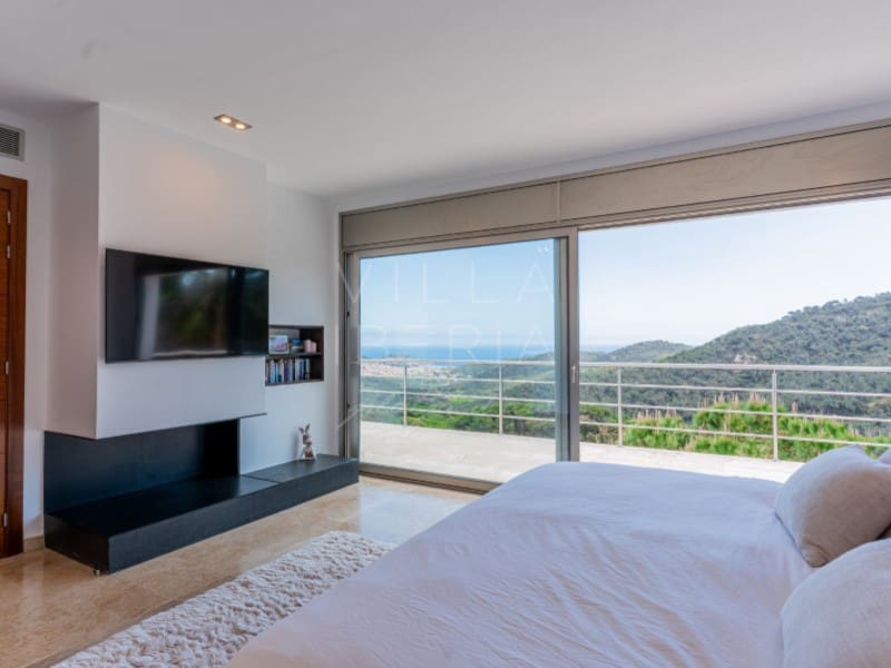 5 soveværelse Villa til salg i Sant Feliu de Guixols med swimmingpool - € 1.295.000 (Ref: 8962054)