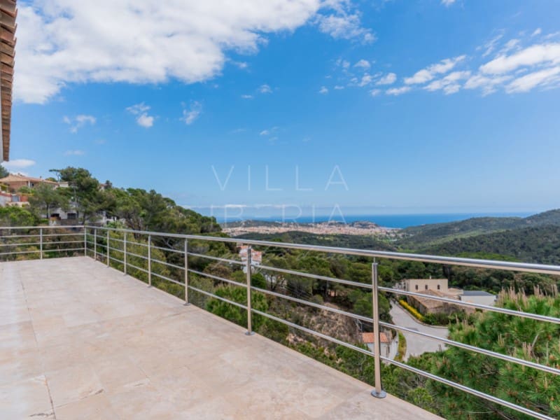5 soveværelse Villa til salg i Sant Feliu de Guixols med swimmingpool - € 1.295.000 (Ref: 8962054)