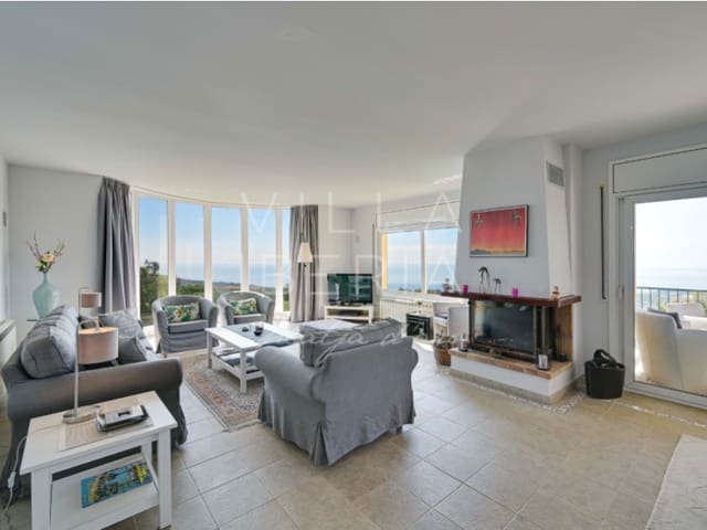 3 bedroom Villa for sale in Platja d'Aro, Castell-Platja d'Aro with pool garage - € 795,000 (Ref: 8986370)