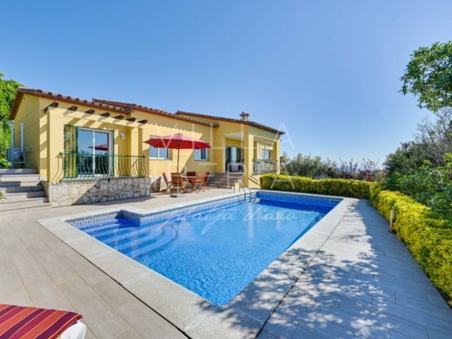 3 bedroom Villa for sale in Platja d'Aro, Castell-Platja d'Aro with pool garage - € 795,000 (Ref: 8986370)