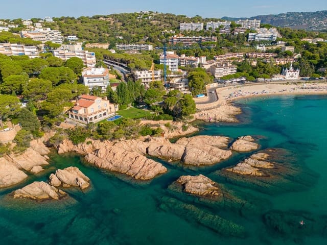 4 camera da letto Villa in vendita in Sant Feliu de Guíxols con garage - 1.300.000 € (Rif: 9012284)