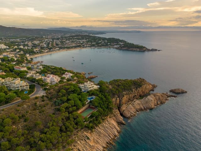 4 soverom Villa til salgs i S'Agaro, Castell-Platja d'Aro - € 1 120 000 (Ref: 9012285)