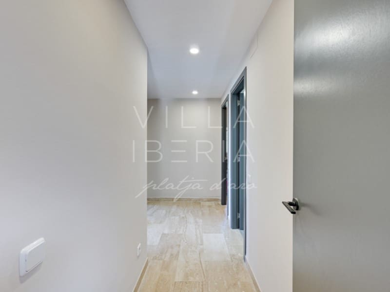 4 soveværelse Villa til salg i Santa Cristina d'Aro med garage - € 695.000 (Ref: 9014550)