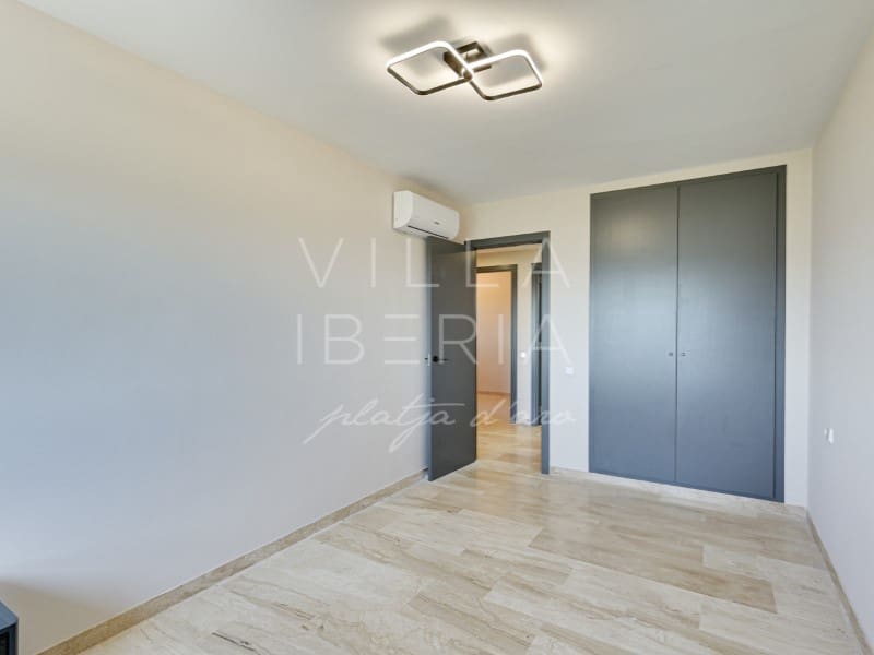 4 soveværelse Villa til salg i Santa Cristina d'Aro med garage - € 695.000 (Ref: 9014550)