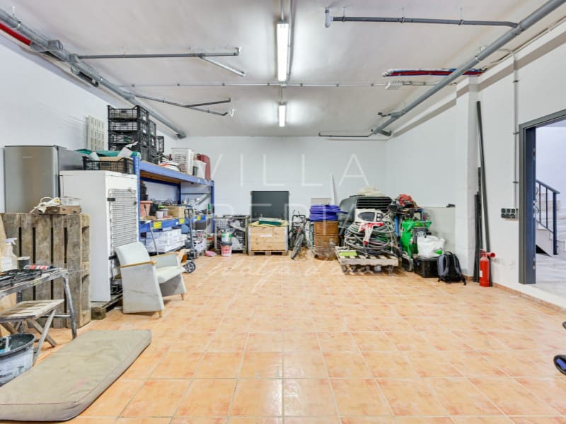 4 soveværelse Villa til salg i Santa Cristina d'Aro med garage - € 695.000 (Ref: 9014550)