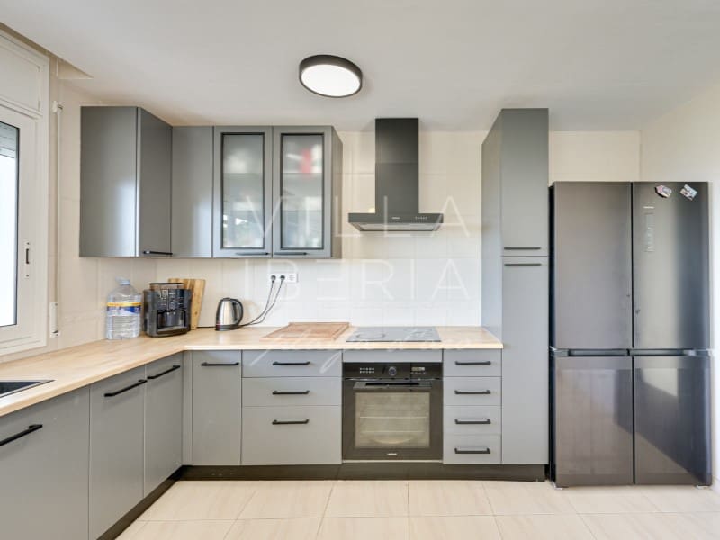 4 soveværelse Villa til salg i Santa Cristina d'Aro med garage - € 695.000 (Ref: 9014550)