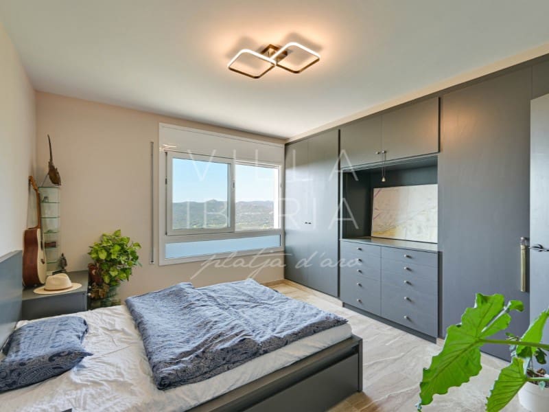 4 soveværelse Villa til salg i Santa Cristina d'Aro med garage - € 695.000 (Ref: 9014550)