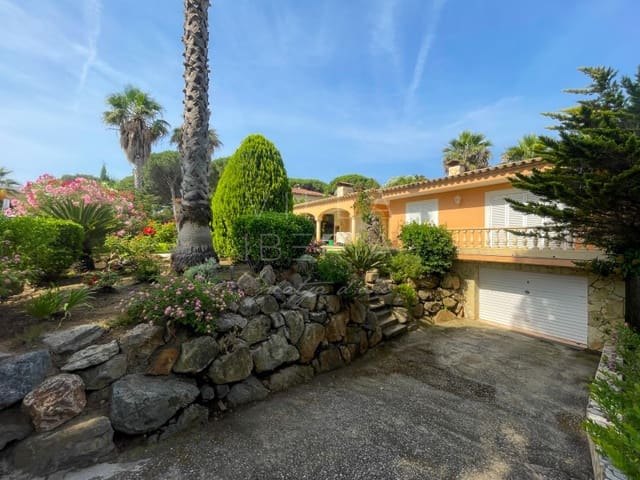 3 sypialnia Willa na sprzedaż w Calonge i Sant Antoni z basenem garażem - 1 160 000 € (Ref: 9101293)