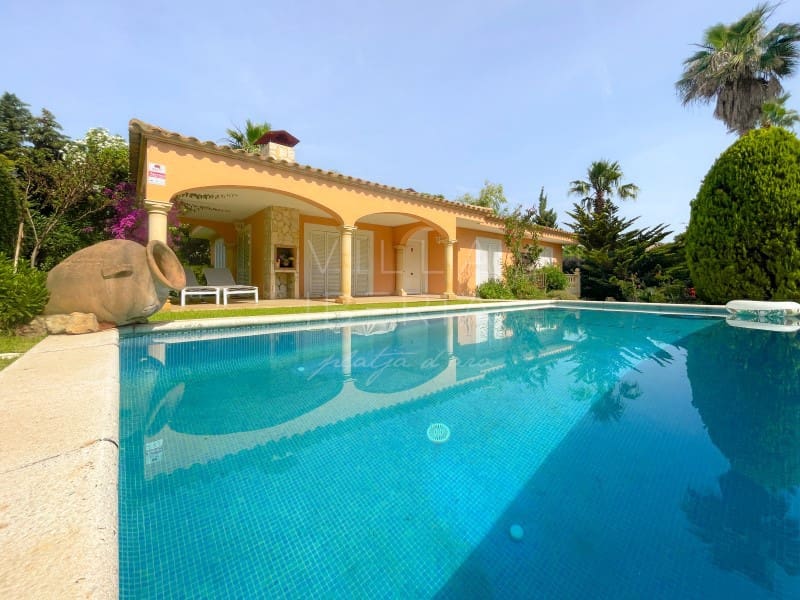 3 soveværelse Villa til salg i Calonge i Sant Antoni med swimmingpool garage - € 1.160.000 (Ref: 9101293)