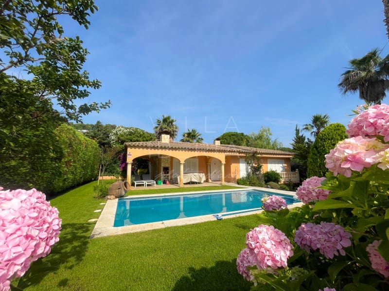 3 soveværelse Villa til salg i Calonge i Sant Antoni med swimmingpool garage - € 1.160.000 (Ref: 9101293)