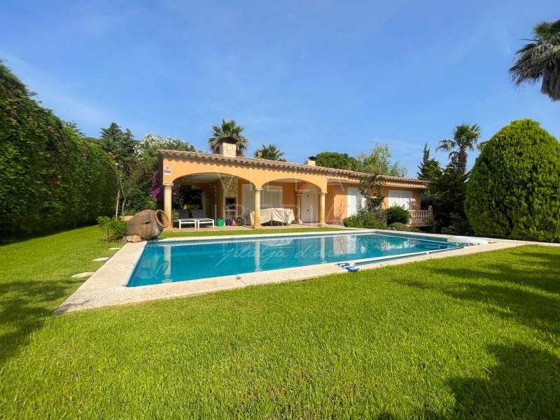 3 soveværelse Villa til salg i Calonge i Sant Antoni med swimmingpool garage - € 1.160.000 (Ref: 9101293)