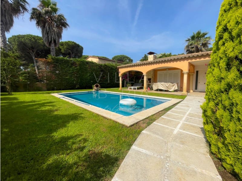 3 soveværelse Villa til salg i Calonge i Sant Antoni med swimmingpool garage - € 1.160.000 (Ref: 9101293)