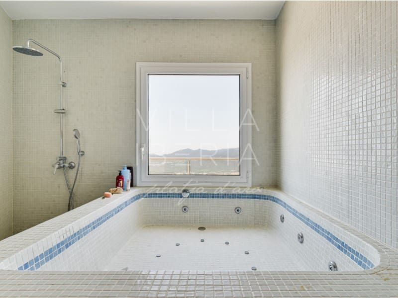 6 soverom Villa til salgs i Santa Cristina d'Aro med garasje - € 1 500 000 (Ref: 9109057)