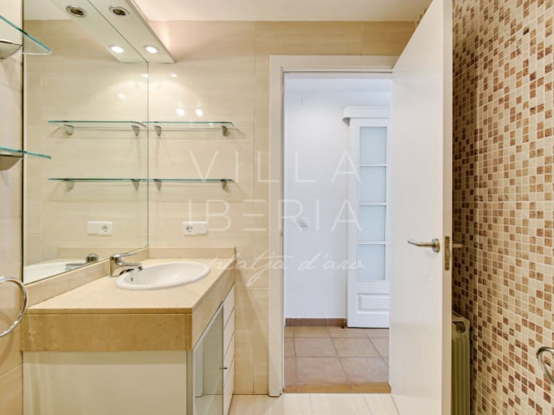 2 soveværelse Lejlighed til salg i Sant Feliu de Guixols med garage - € 345.000 (Ref: 9109058)