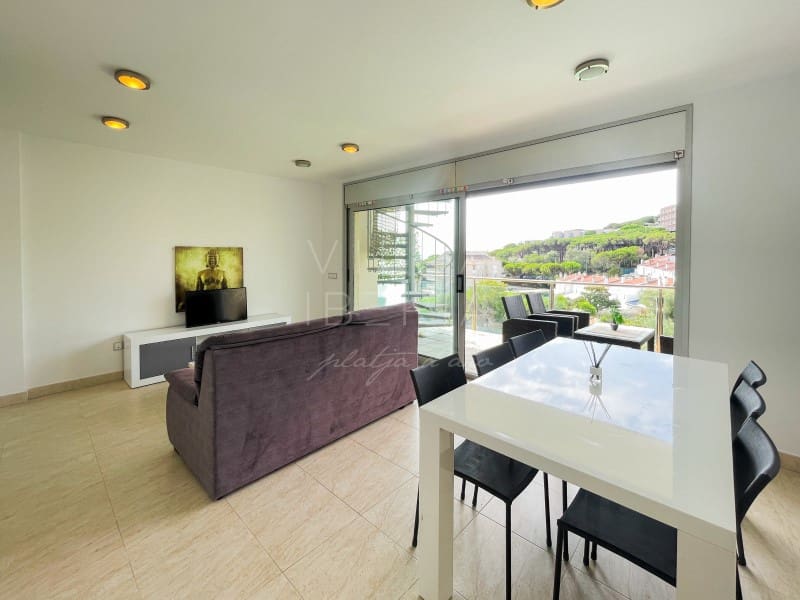 3 soverom Penthouse til salgs i Sant Feliu de Guixols med svømmebasseng garasje - € 585 000 (Ref: 9112673)