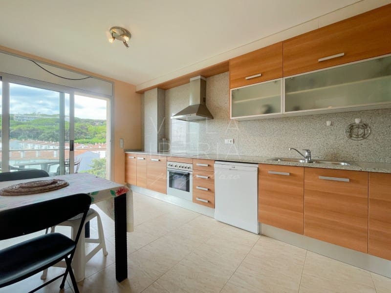 3 soverom Penthouse til salgs i Sant Feliu de Guixols med svømmebasseng garasje - € 585 000 (Ref: 9112673)