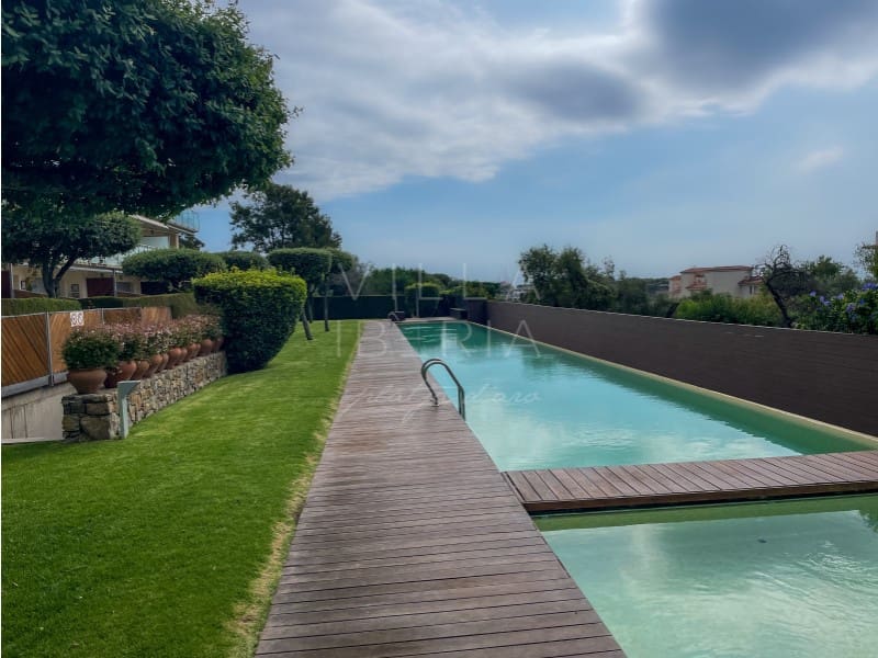 3 soverom Penthouse til salgs i Sant Feliu de Guixols med svømmebasseng garasje - € 585 000 (Ref: 9112673)