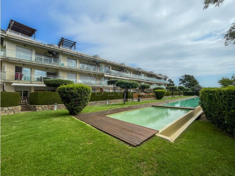 3 soverom Penthouse til salgs i Sant Feliu de Guixols med svømmebasseng garasje - € 585 000 (Ref: 9112673)