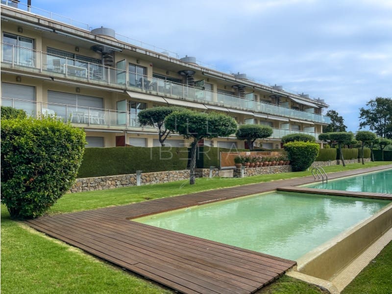 3 soverom Penthouse til salgs i Sant Feliu de Guixols med svømmebasseng garasje - € 585 000 (Ref: 9112673)