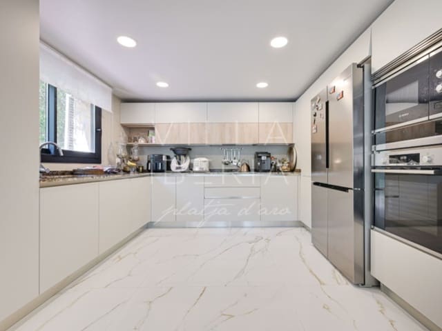 6 chambre Villa/Maison à vendre à Calonge i Sant Antoni avec piscine - 1 250 000 € (Ref: 9112674)