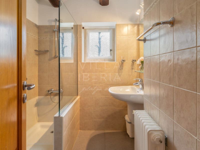 5 chambre Villa/Maison à vendre à Santa Cristina d'Aro avec piscine garage - 1 795 000 € (Ref: 9134642)