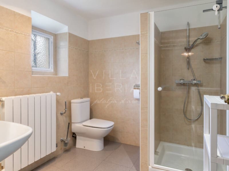 5 chambre Villa/Maison à vendre à Santa Cristina d'Aro avec piscine garage - 1 795 000 € (Ref: 9134642)