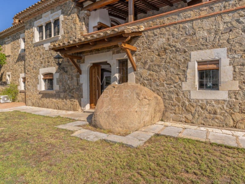 5 chambre Villa/Maison à vendre à Santa Cristina d'Aro avec piscine garage - 1 795 000 € (Ref: 9134642)